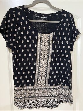 Lucky Brand Black and White Printed Short Sleeve Scoop Neck Top